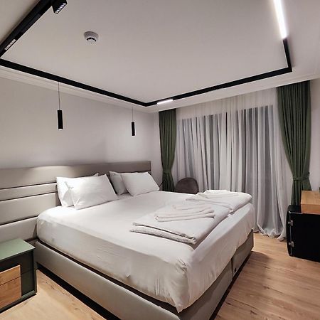 Amd Premium Rooms Будва Екстериор снимка