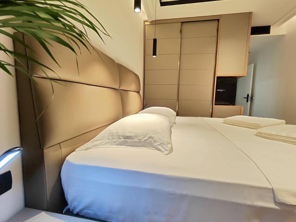 Amd Premium Rooms Будва Екстериор снимка
